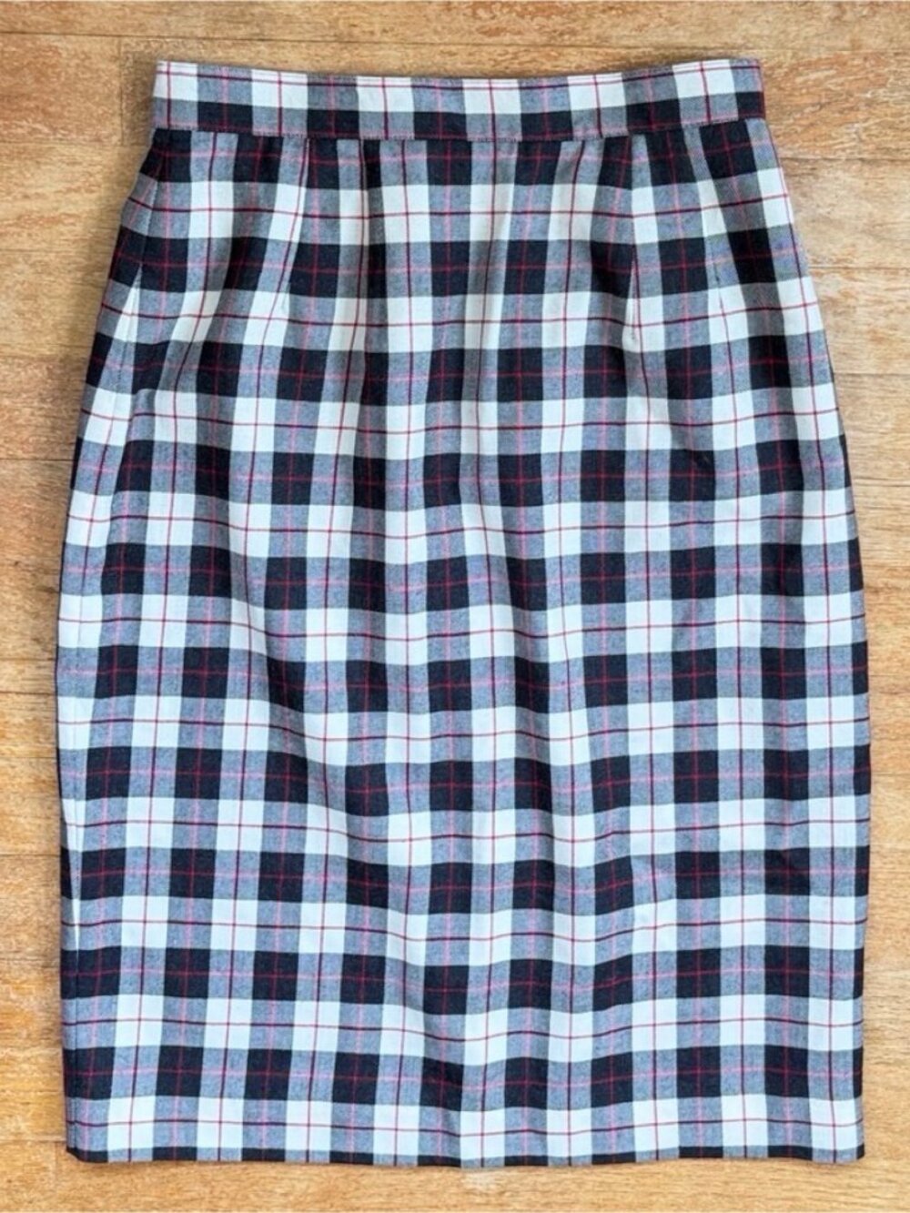 Vintage Plaid Wool Skirt Size XS 4 25" Waist Checkered Tartan Straight Cut 90s